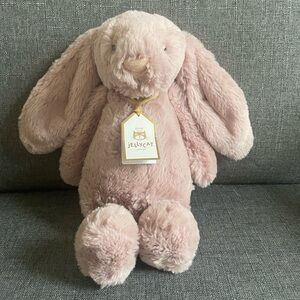 Jellycat Bashful Rosa Bunny Medium - Dusty Rose Plush-NWT Authentic